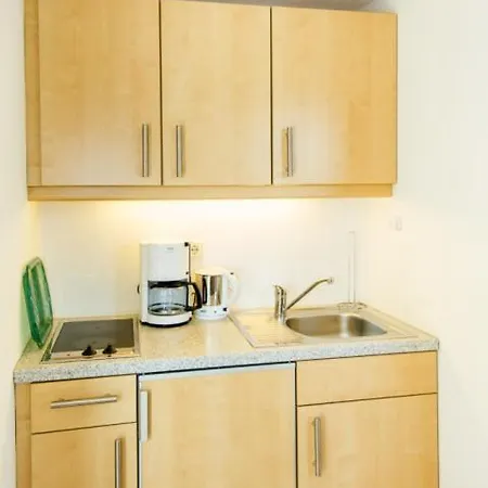 Apartamento Cafe Chiemgau Und Gaestehaus