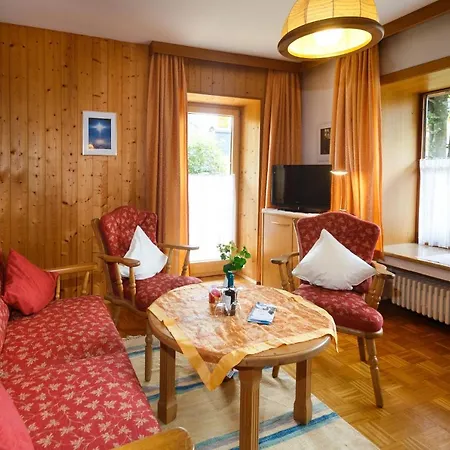 Cafe Chiemgau Und Gaestehaus Ruhpolding