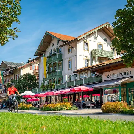 Cafe Chiemgau Und Gaestehaus Apartamento Ruhpolding